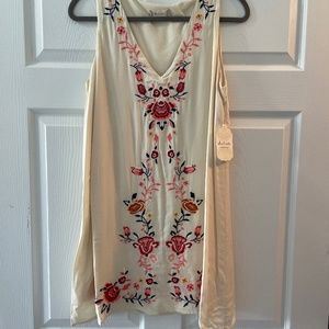 Women’s dress